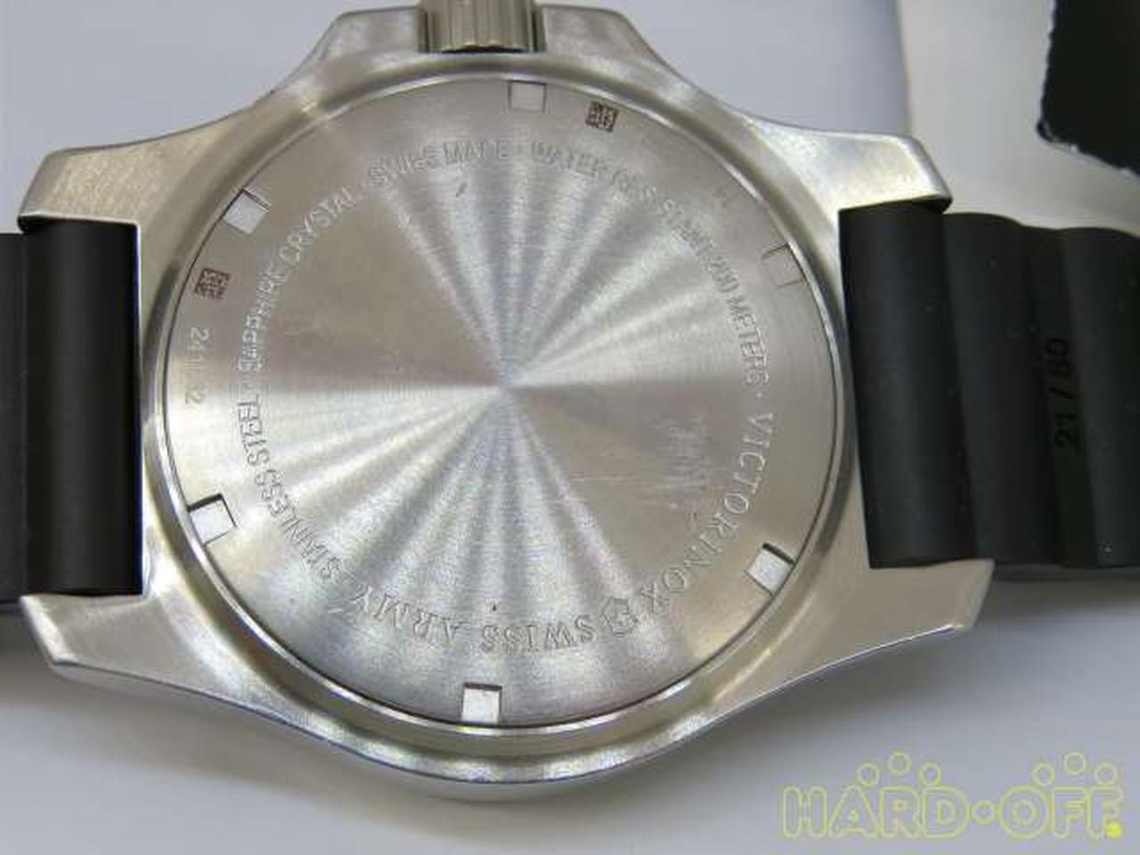 裏ぶたキズあります。