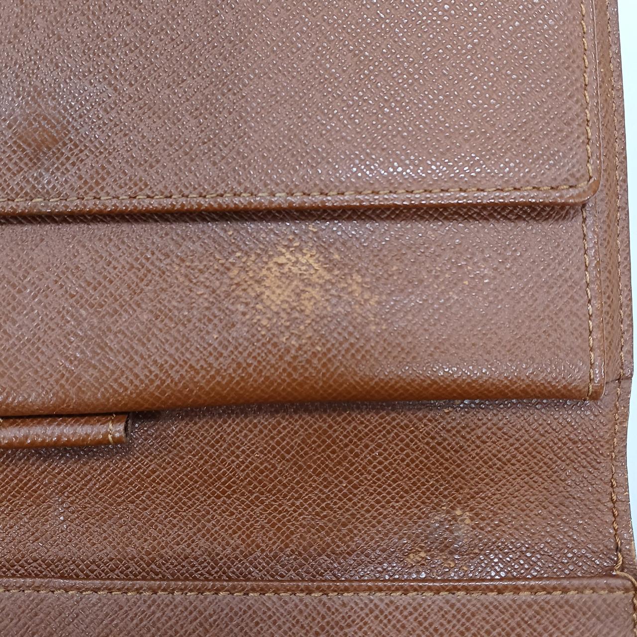 傷があります。