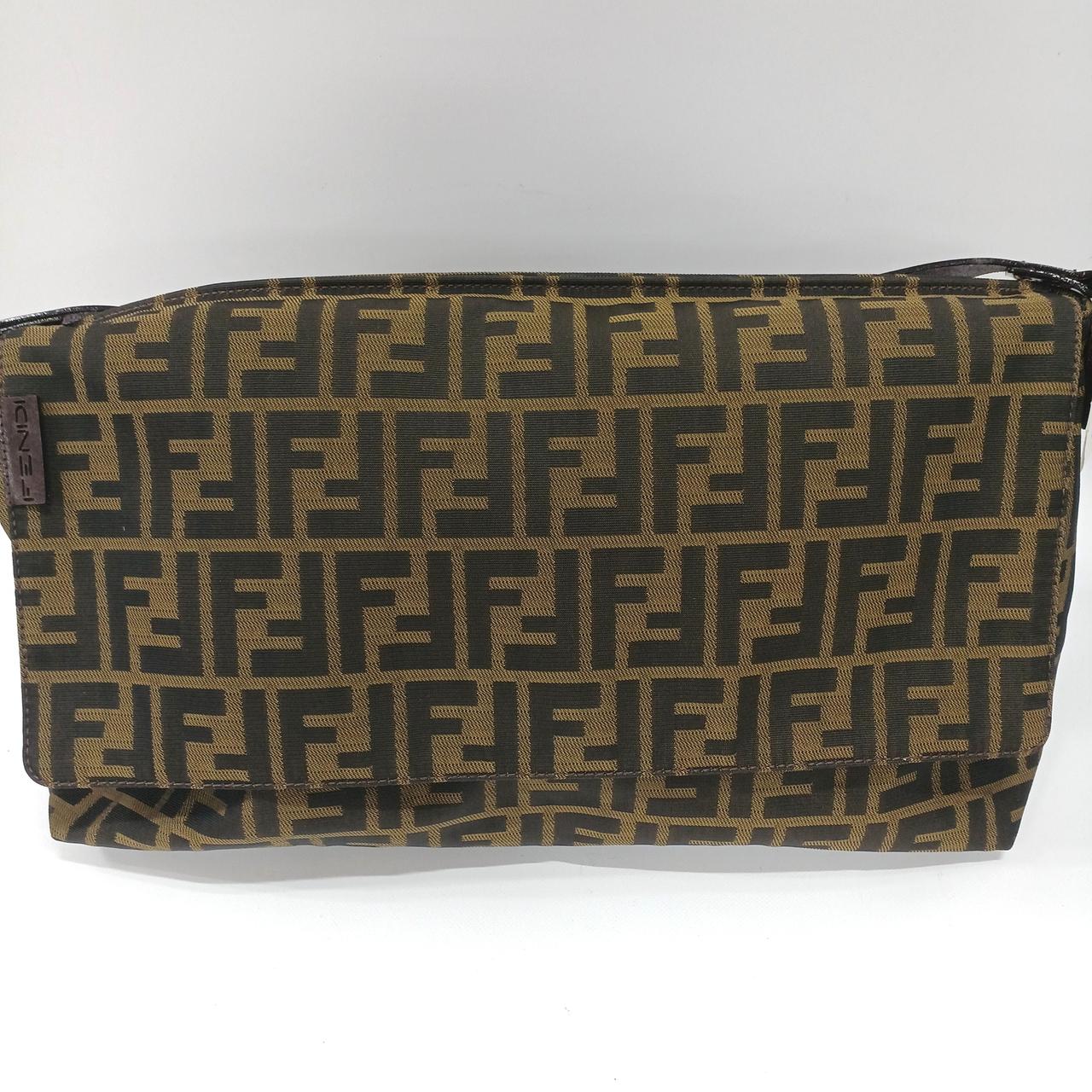 美品　FENDI ズッカ柄　M〜Lサイズ　値下げ可能 楽天市場】美品 FENDI フェンディ ズッカ柄 サイズ36 ブラック