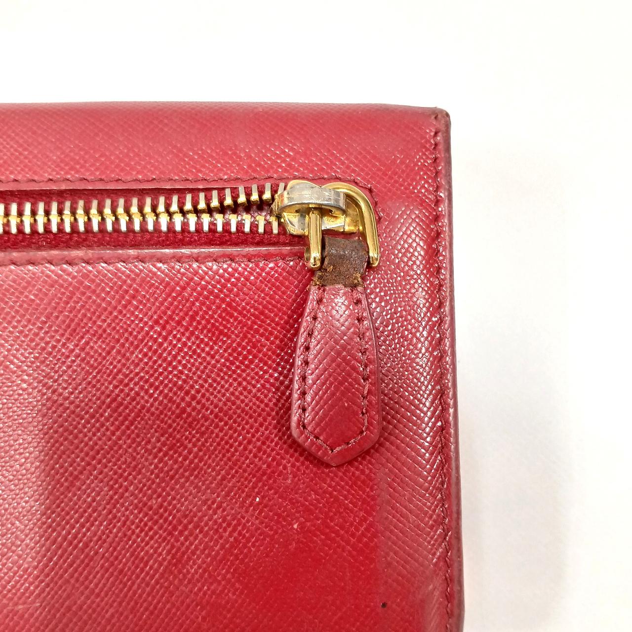 チャック金属の塗装剥がれ持ち手剥がれ有り