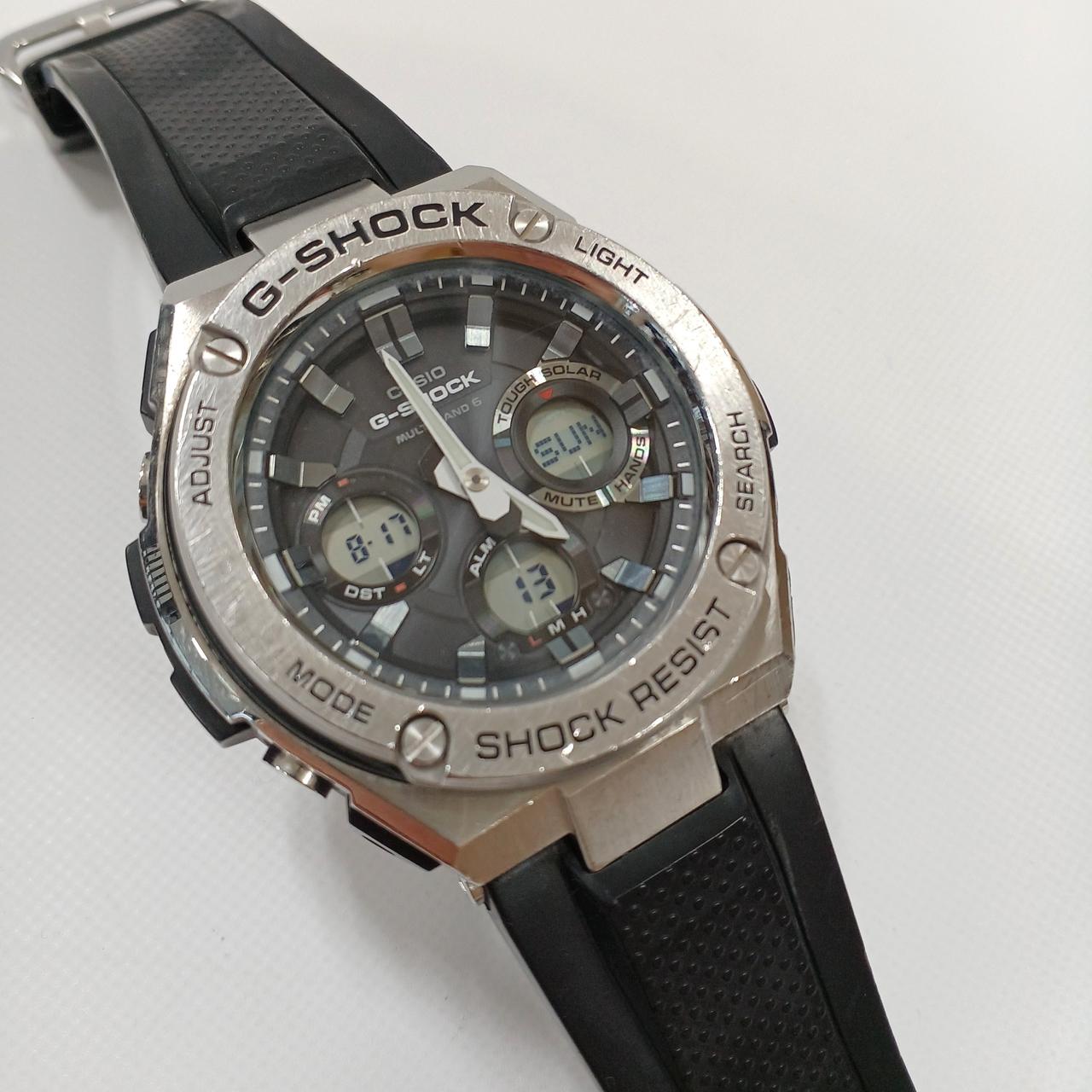 ベゼルキズあり