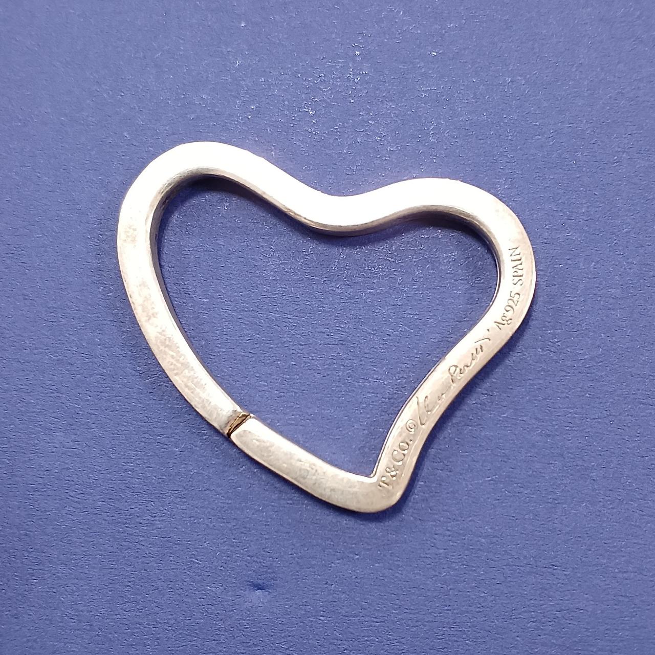 サイズ約横3.5cm縦3cm