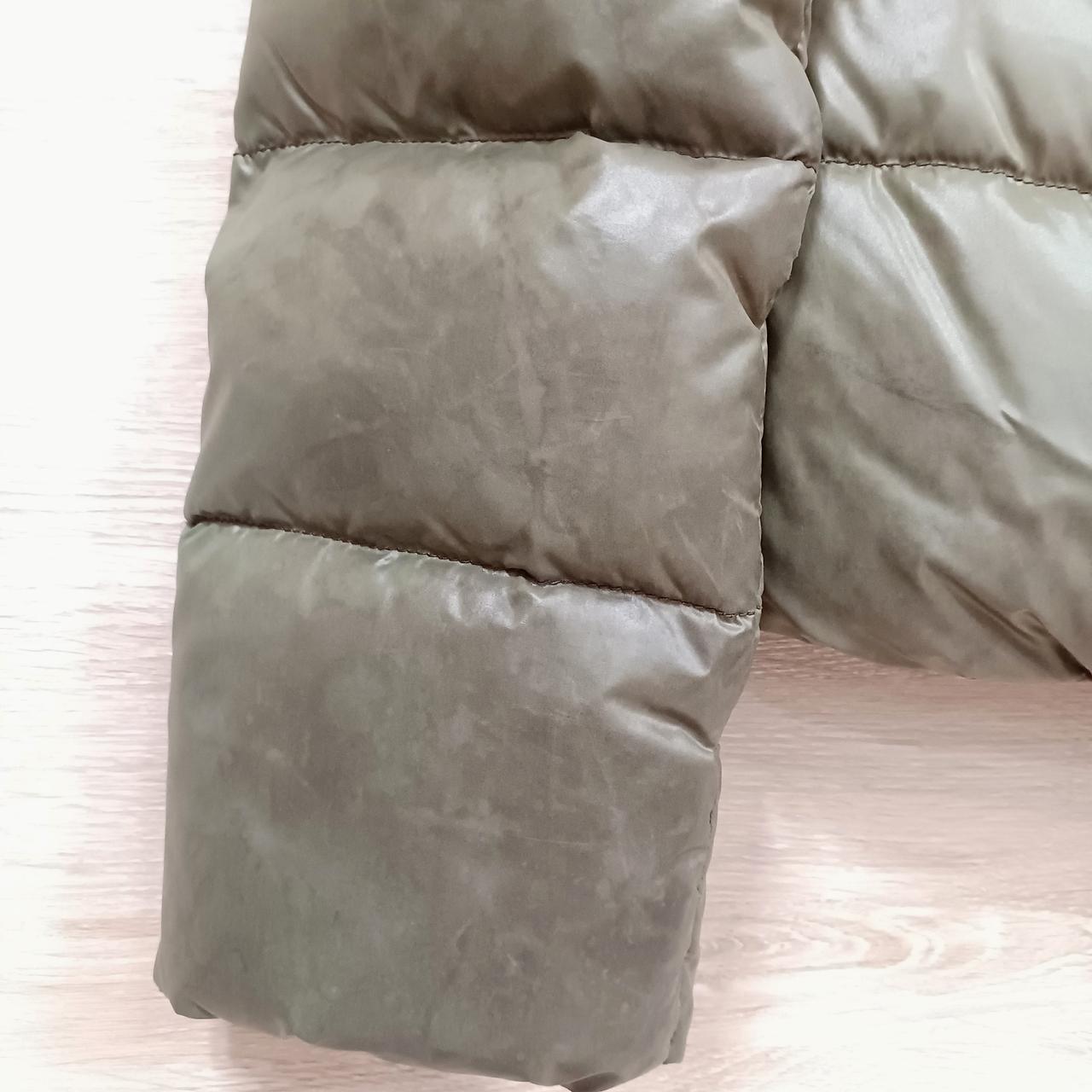 全体的に変色強めです