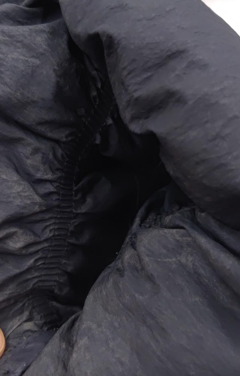 袖口汚れあります。