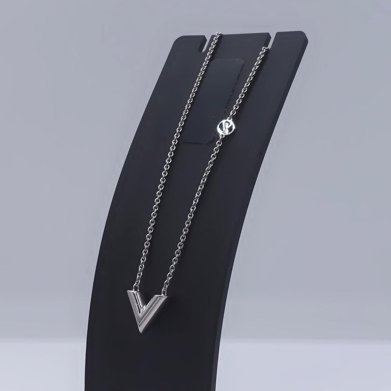 LOUIS VUITTON|エッセンシャルV ネックレス|【ハードオフ公式通販