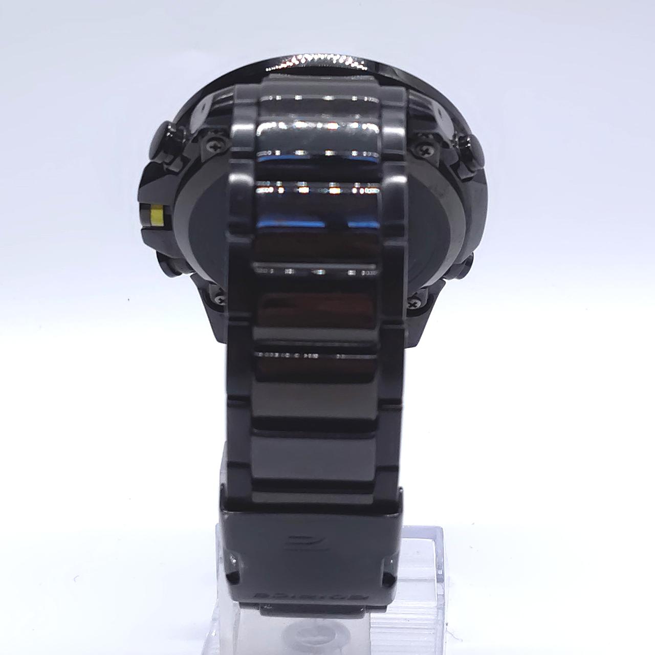 ベルト部分 小キズあり