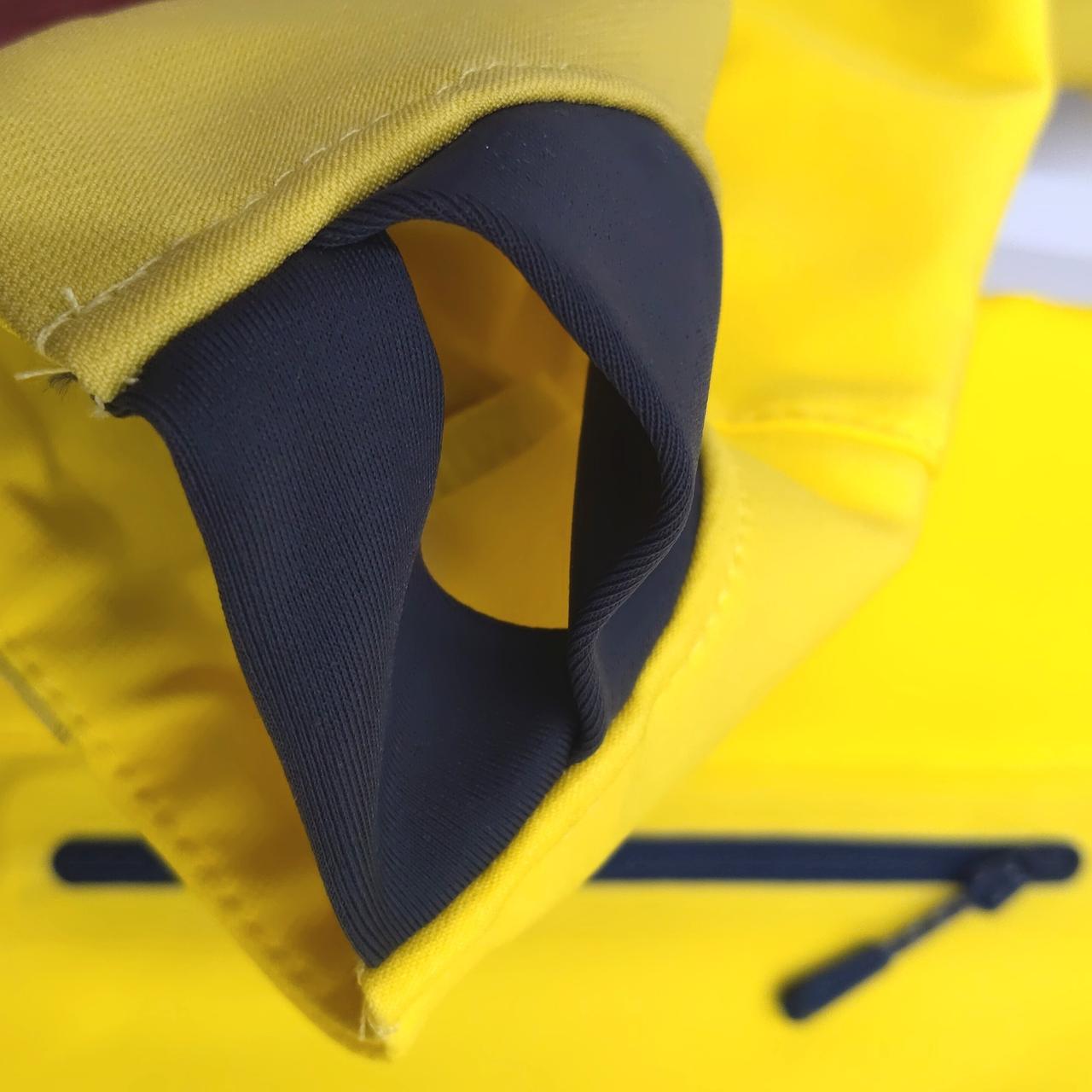 サムホールあり