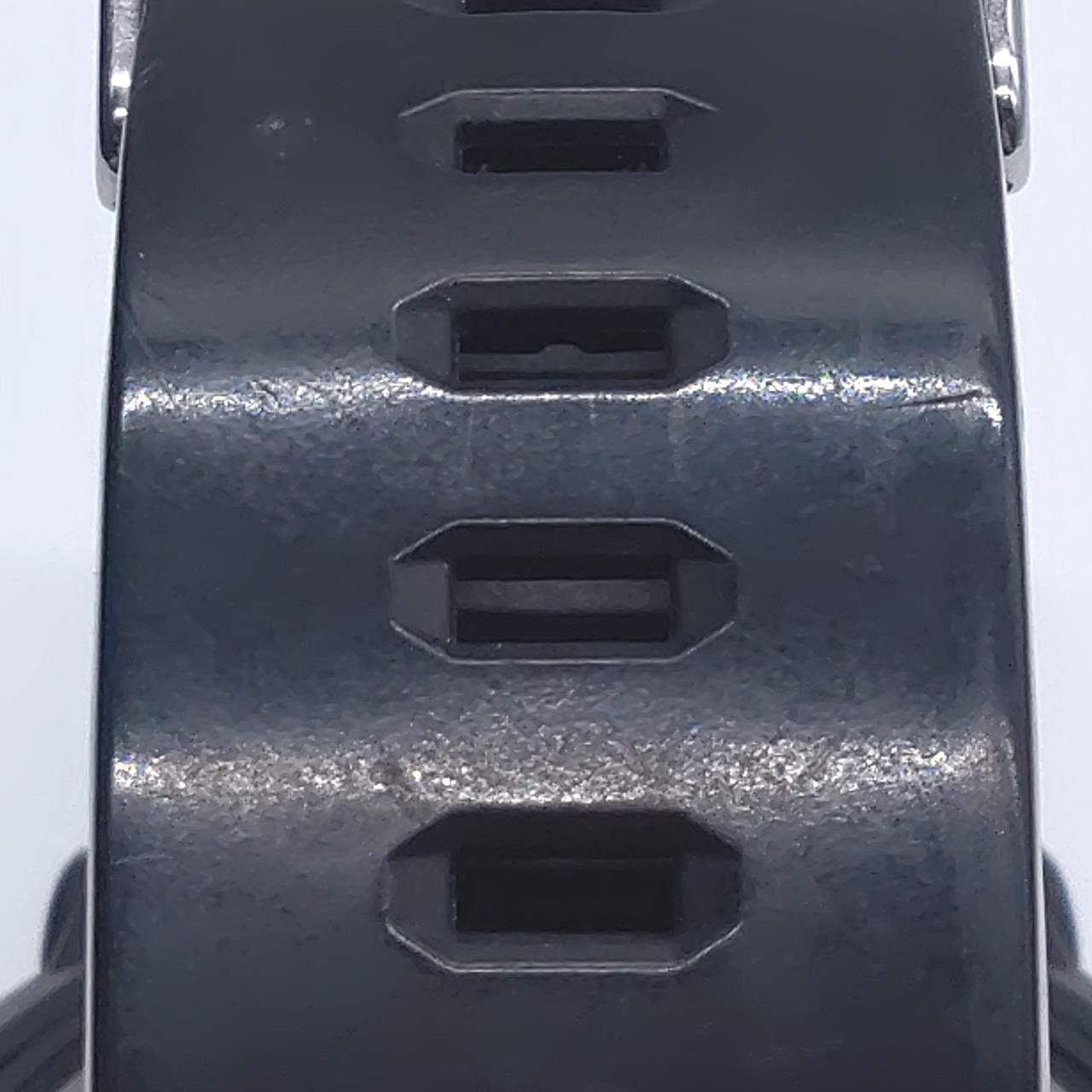 全体的に小キズあり