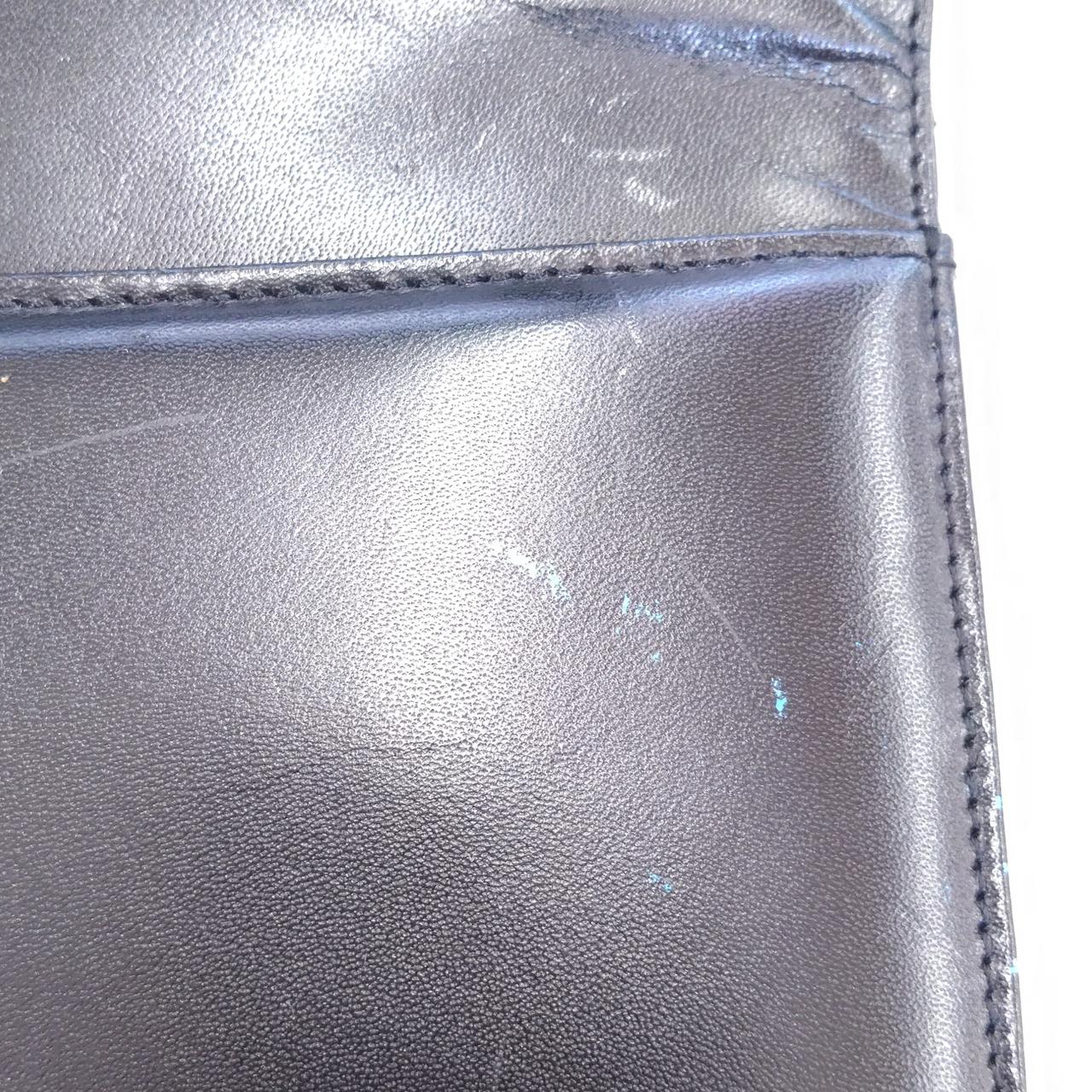 後ろ青い塗料付いてます
