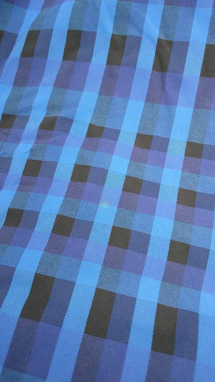 背中に多少のヤケあり。