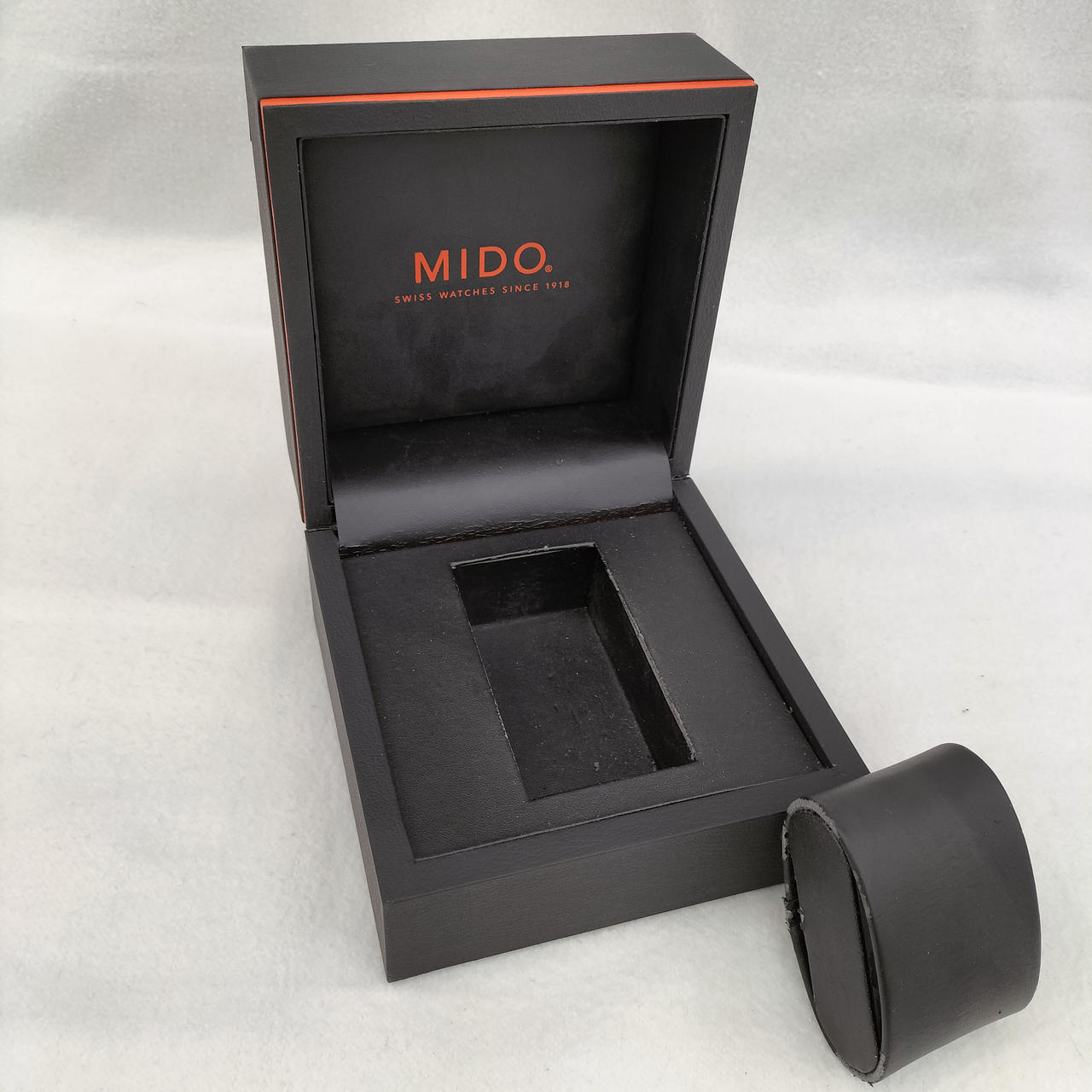 ケース劣化・剥がれあり