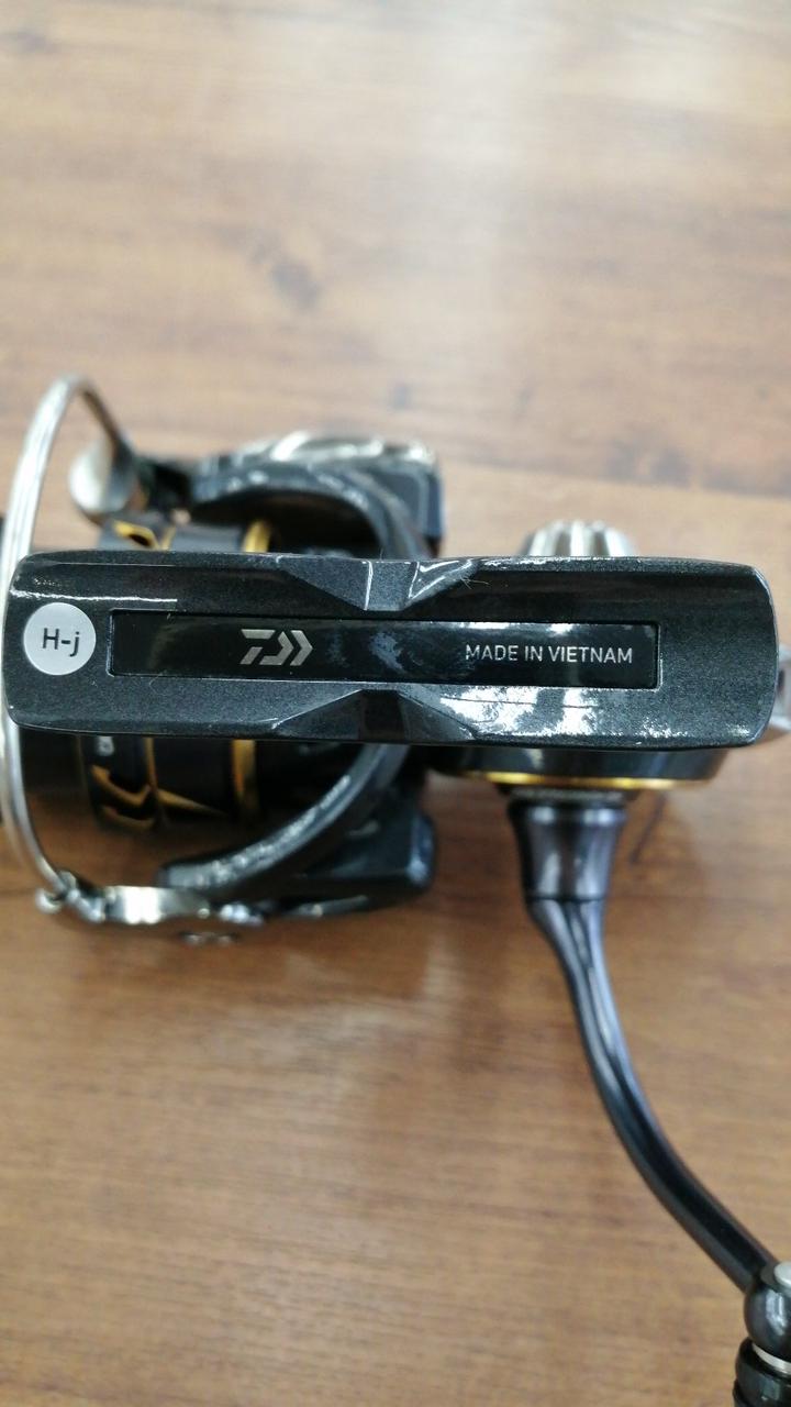 DAIWA ダイワ LUVIAS スピニングリール 2個セット　USED DAIWA ダイワ LUVIAS スピニングリール 2個セット USED 2025年