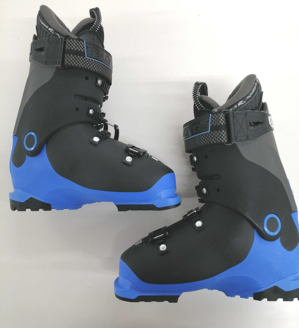 おまとめ！SALOMONサロモン スキーブーツ DIVINE 瑞々しい 23 
