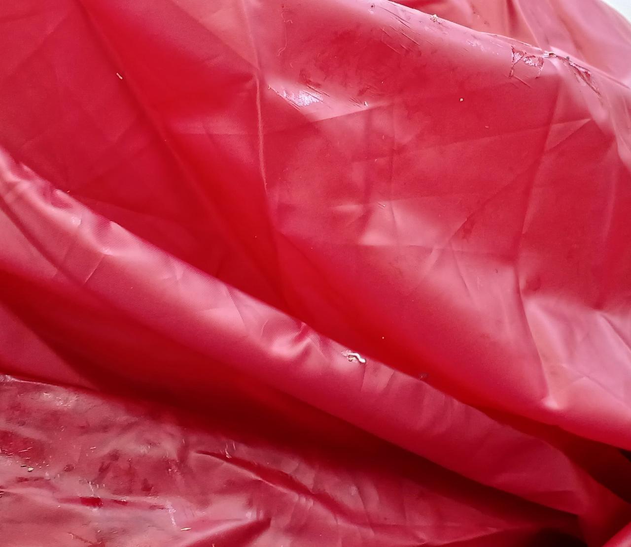 手に少し残るレベルのべたつきあり