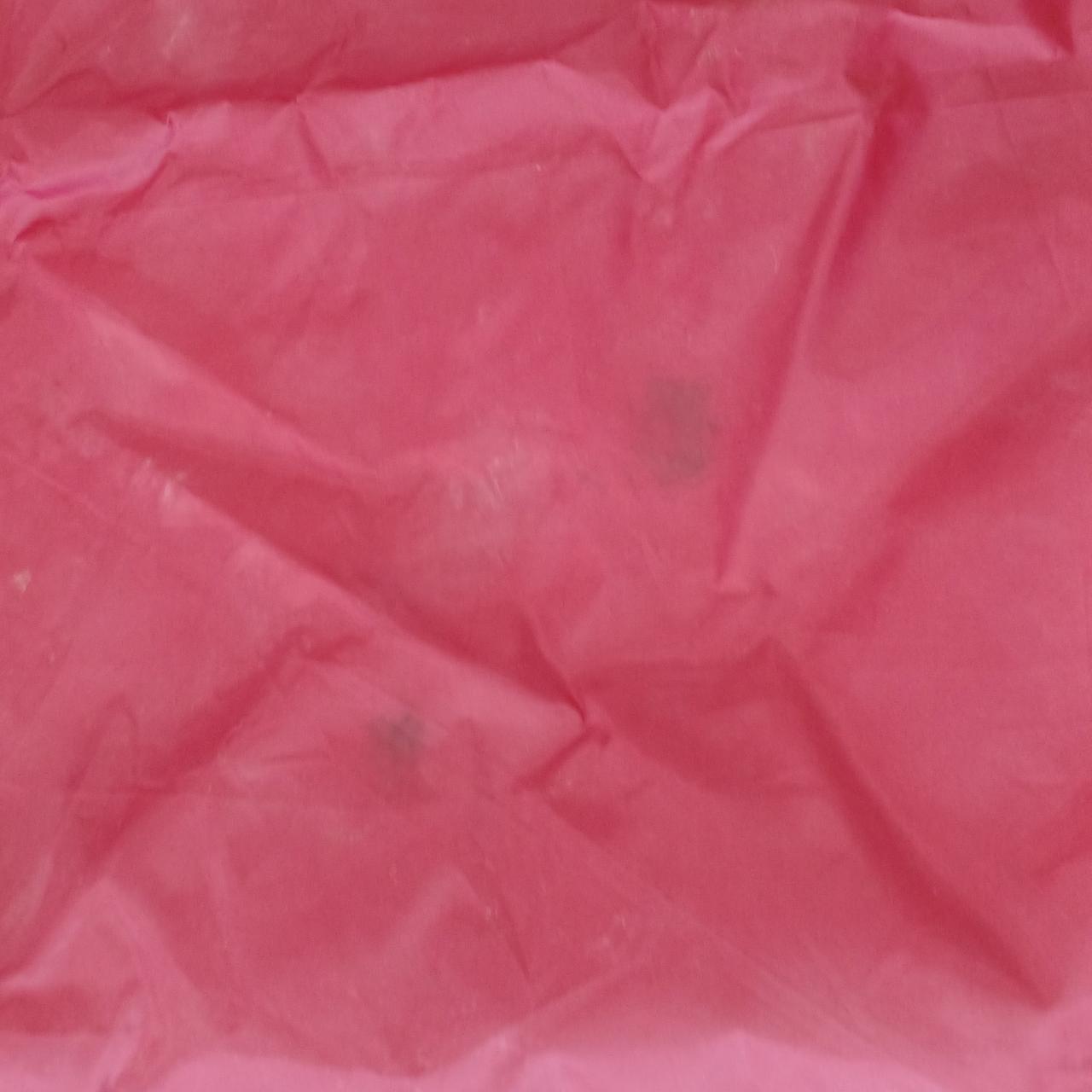 シミ汚れなども見られます