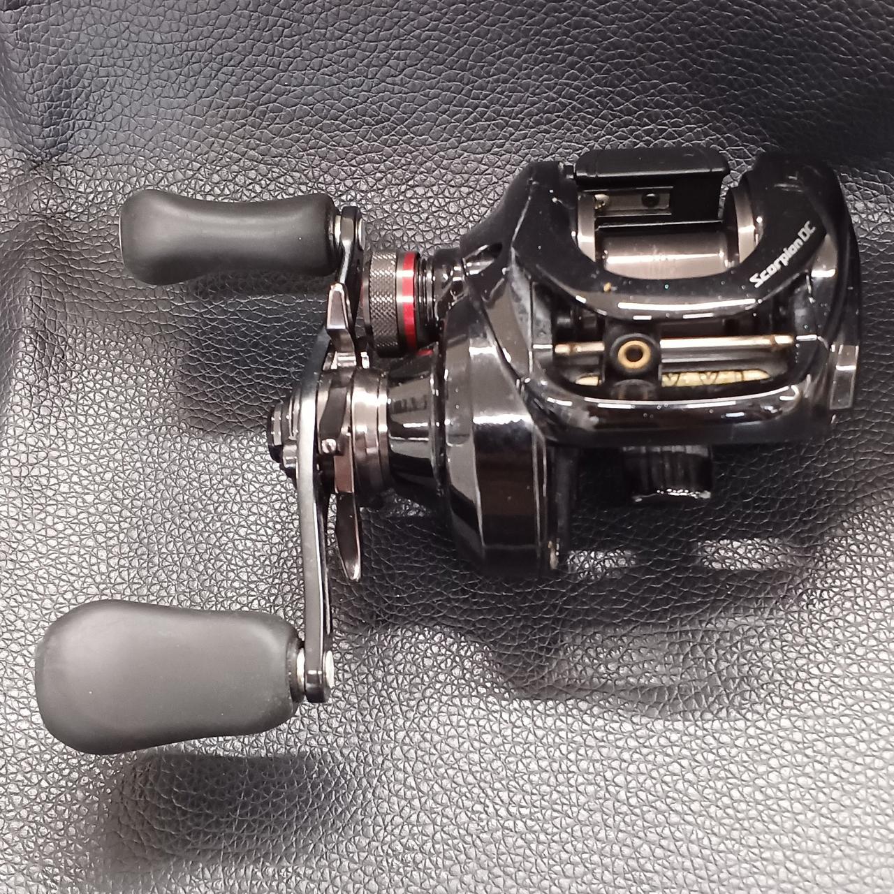 SHIMANO Scorpion DC 101HG ベイトリール