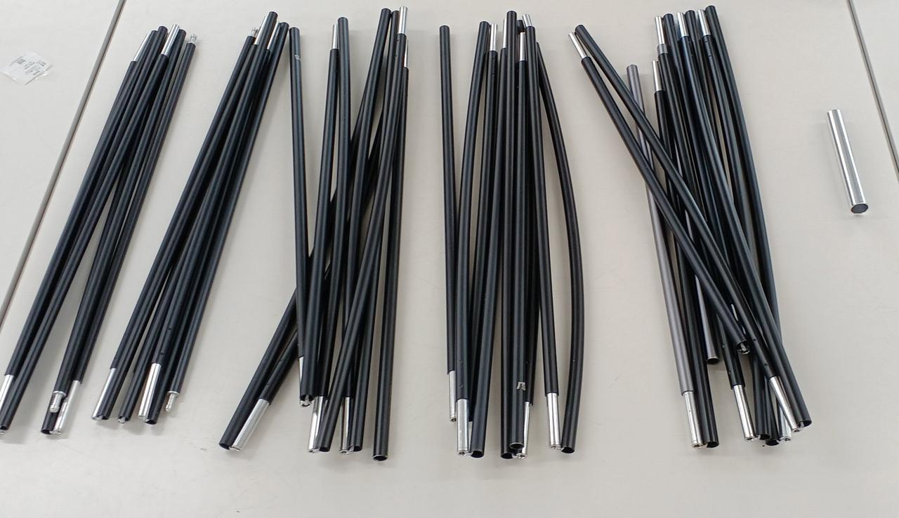 ポール、補修パーツつき