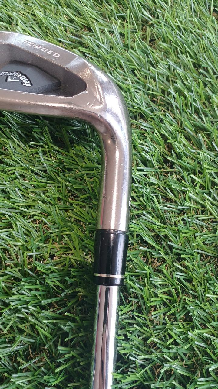 P
ソケット浮きがあります