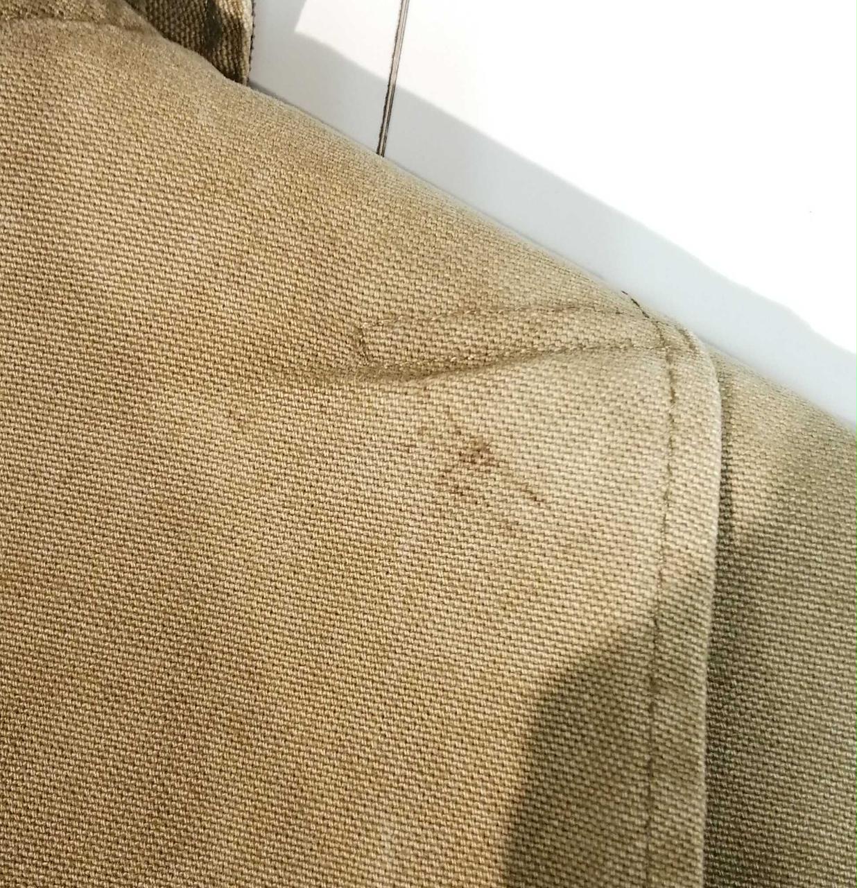 背面に汚れ有り