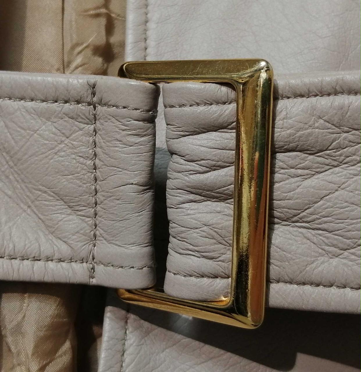 金具小キズ有り