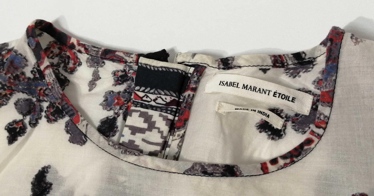 襟元少々使用感有り