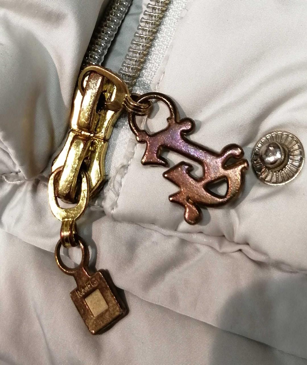 ジップ上がりません