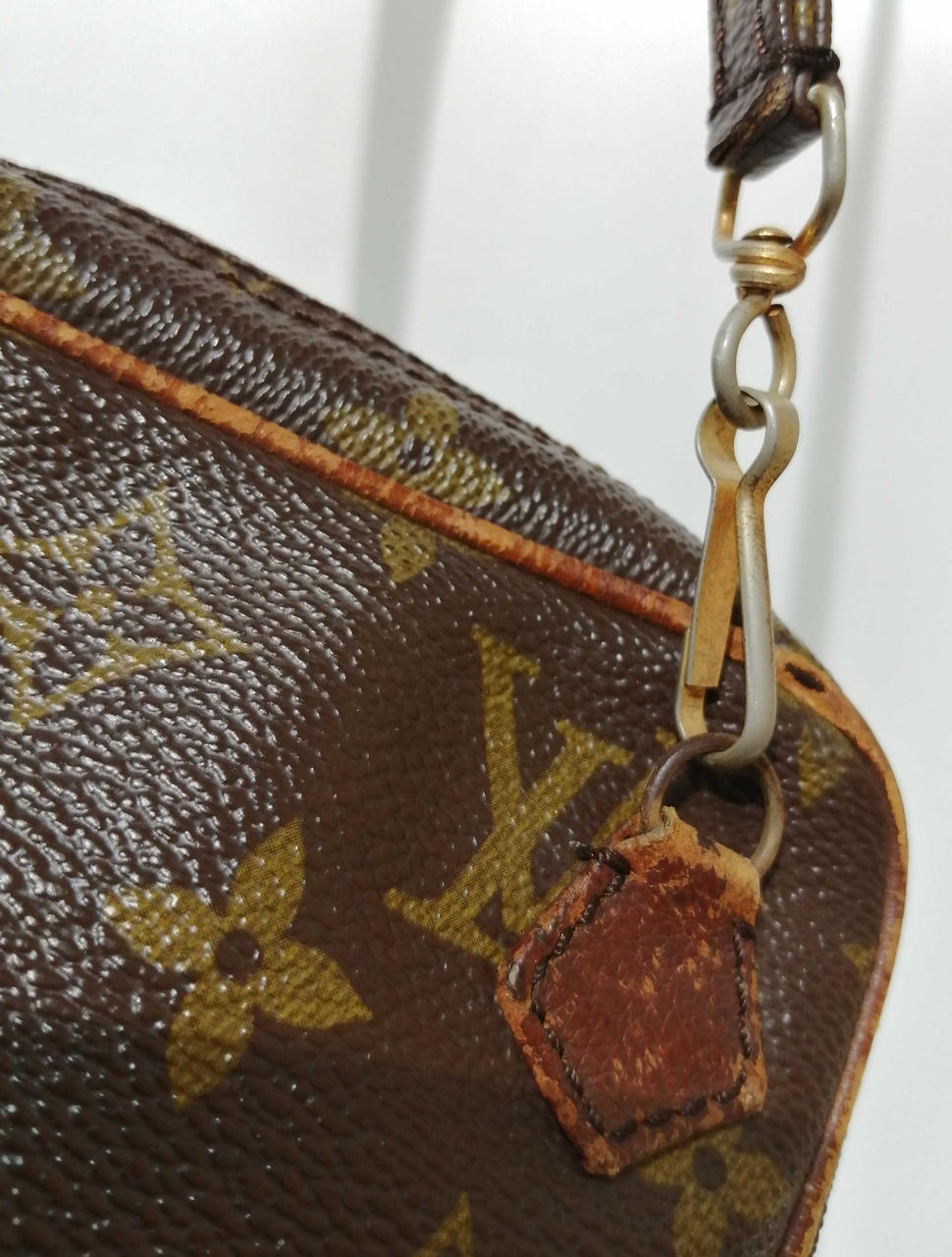 スレ、ダメージ有