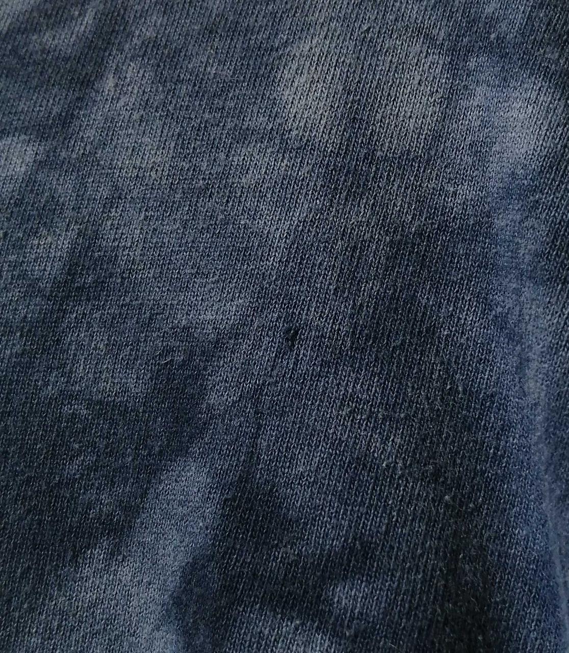 左肩付近穴あき有り