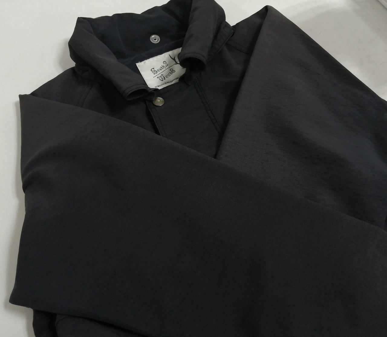 袖周り全体的な色ヤケ有り