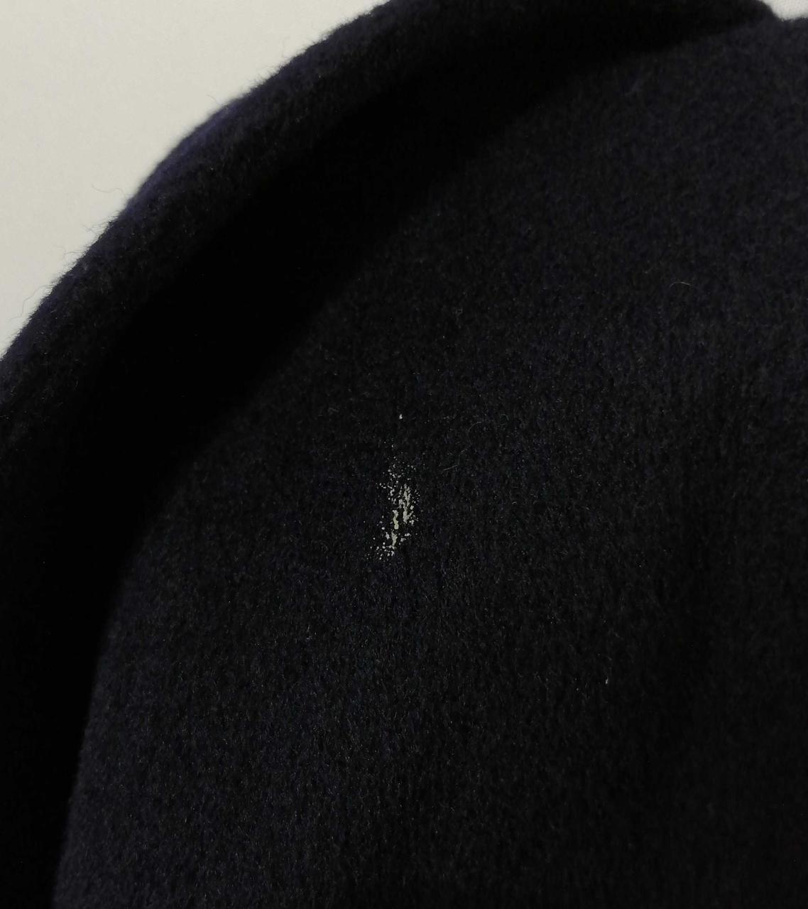 襟付近汚れ有