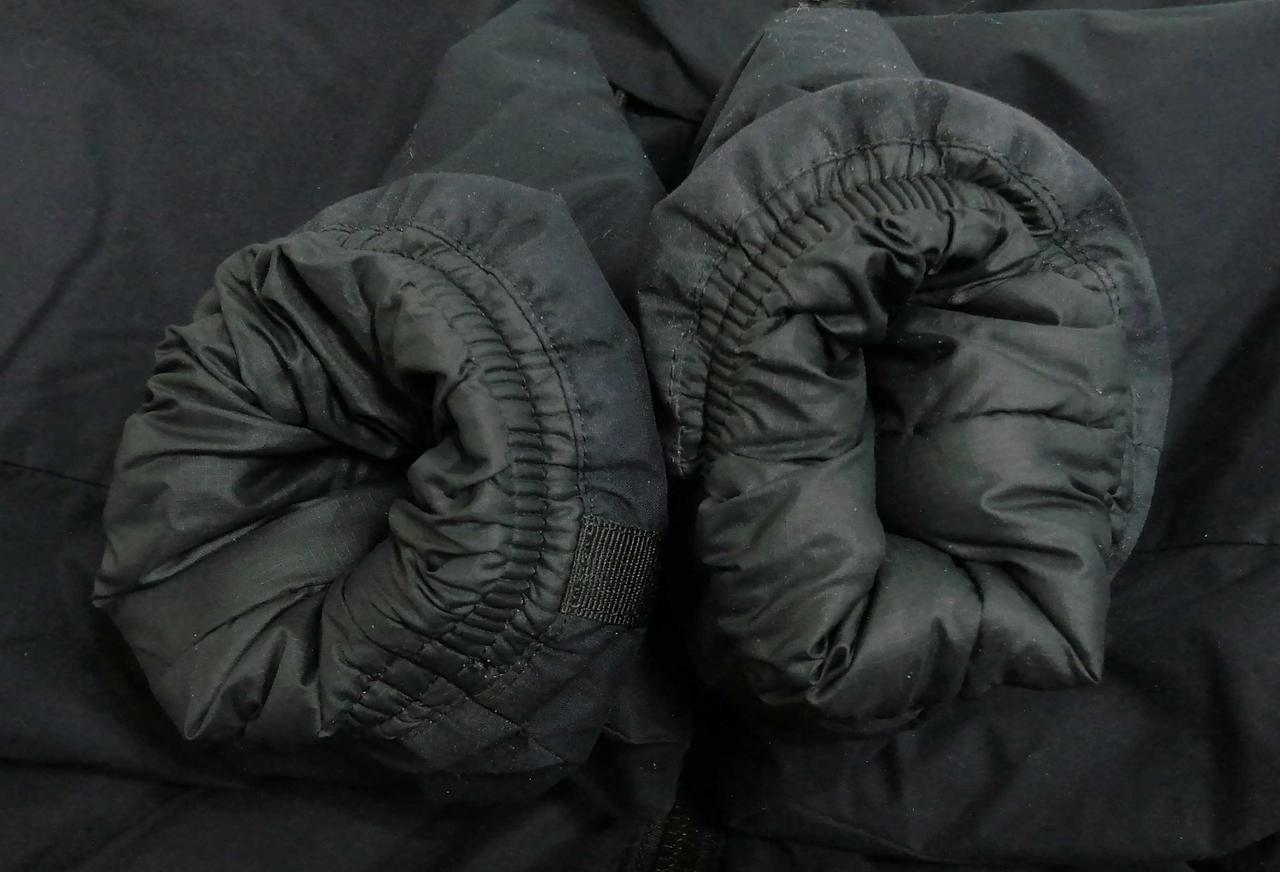 袖口内側汚れ有