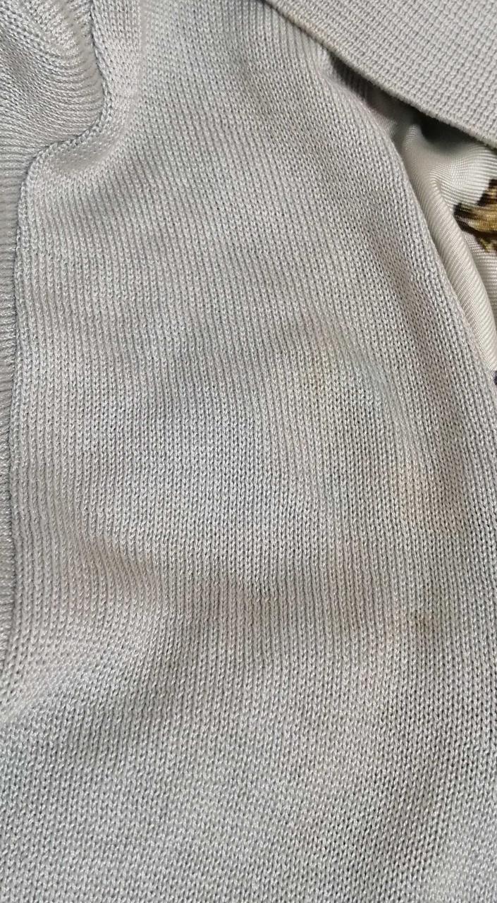 肩汚れ有