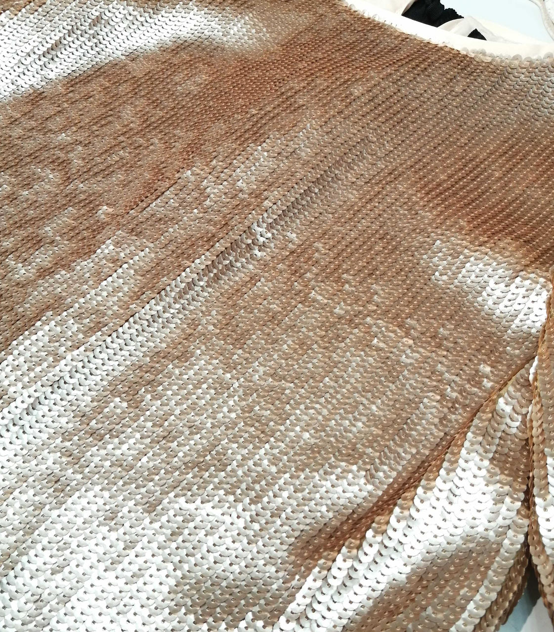 この色に近いです