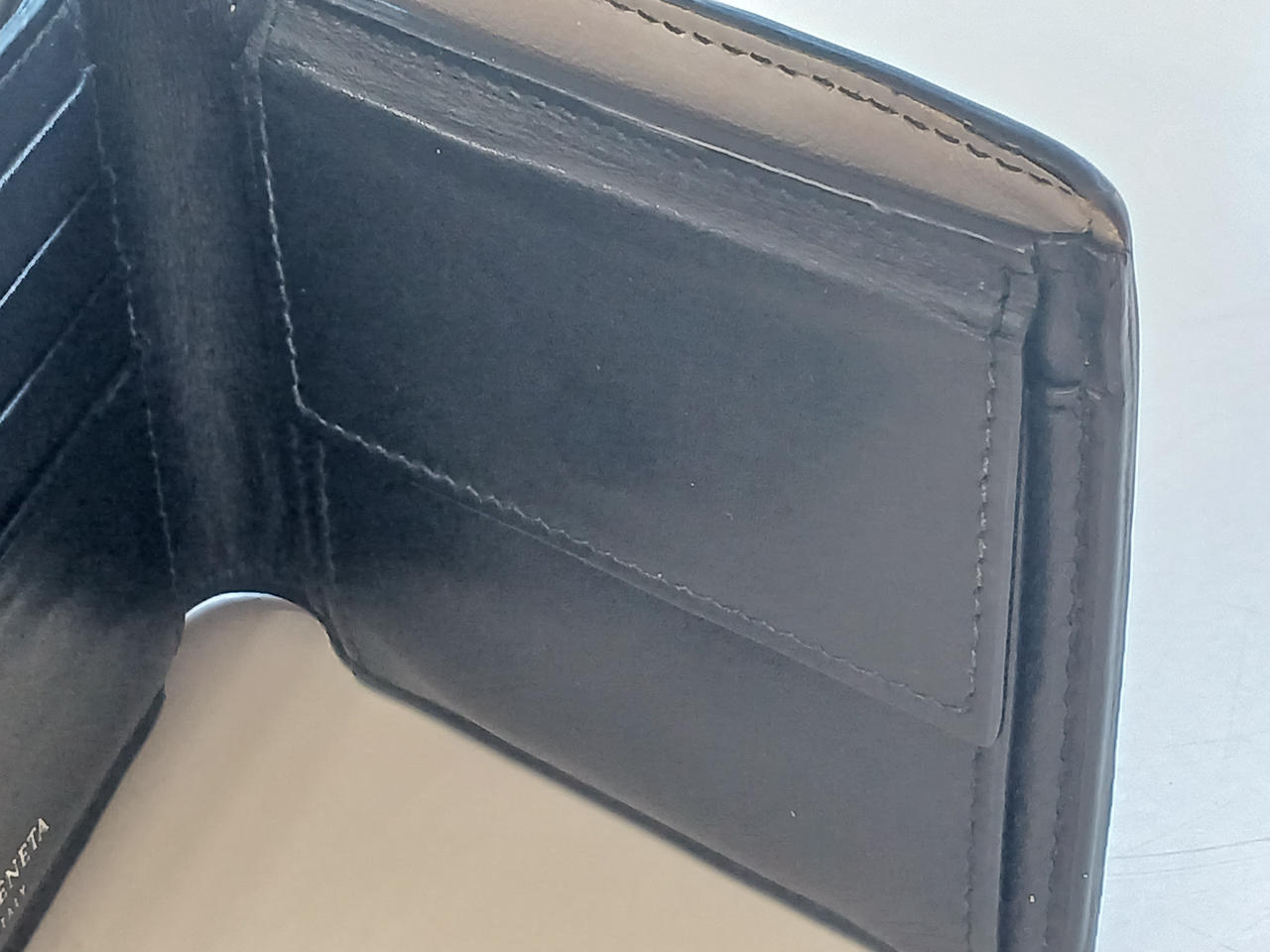Bottega Veneta cash case 二つ折り　財布　定価9.9万 楽天市場】ボッテガヴェネタ BOTTEGA VENETA 財布 二つ折り財布