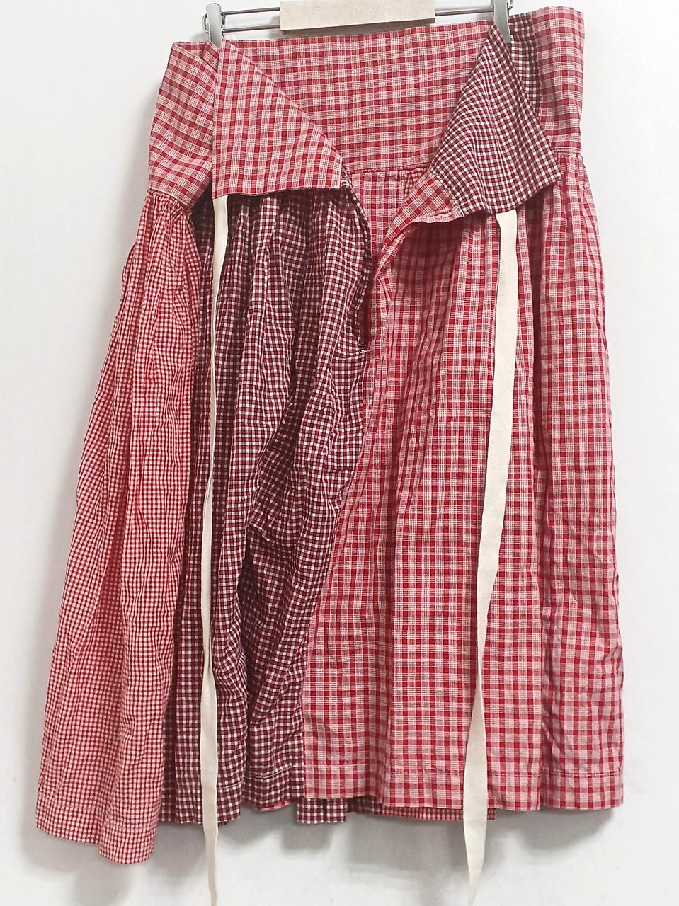 【美品】tricot COMME des GARCONSギンガムチェックスカート トリココムデギャルソンtricot COMME des GARCONS変形ギンガム