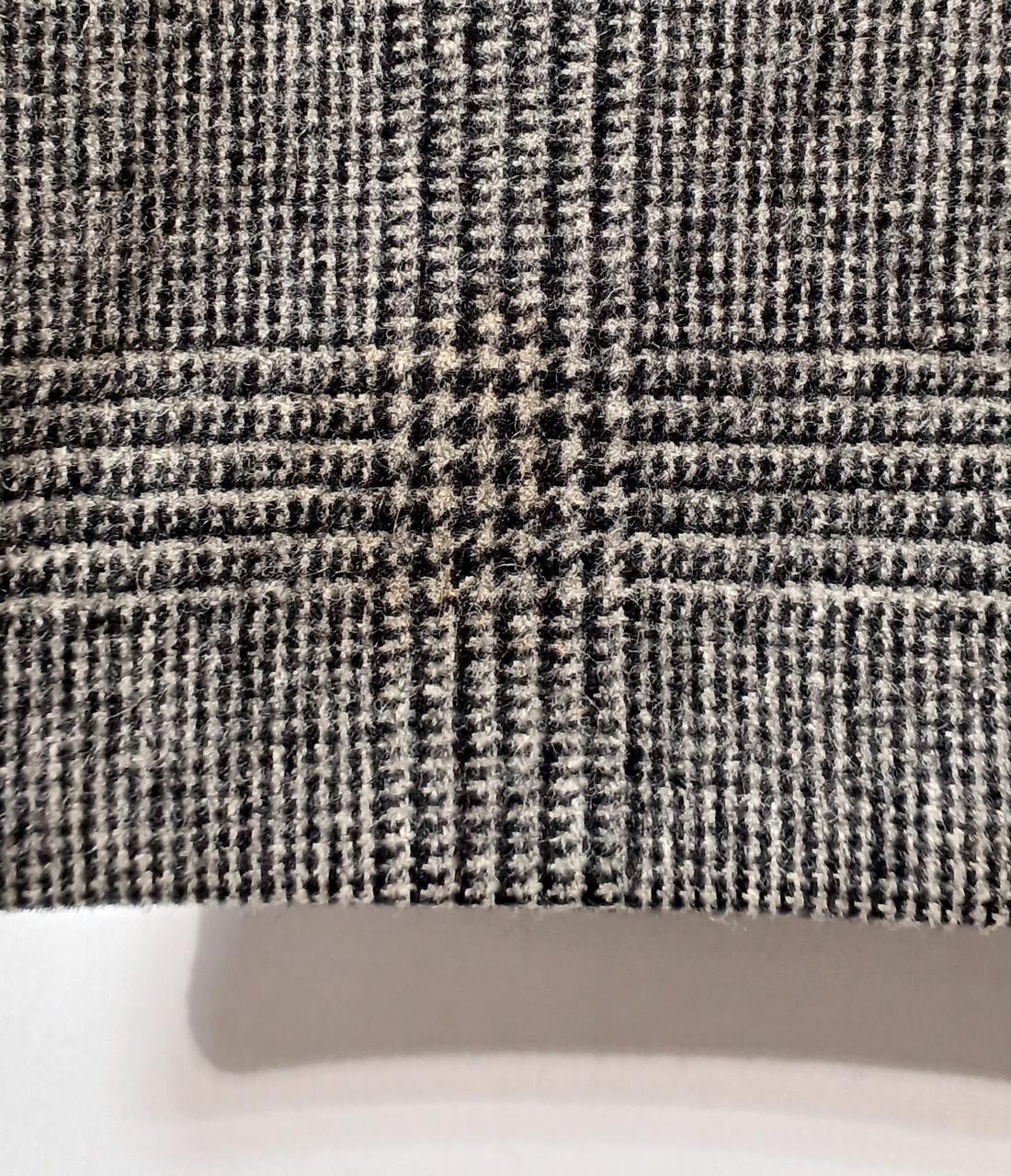 ジャケット裾汚れ有り