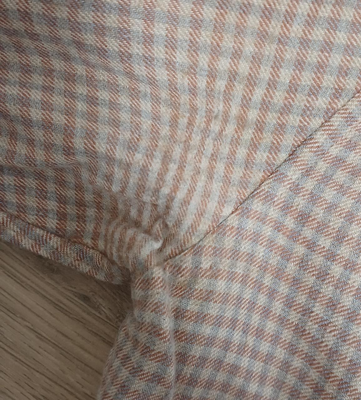 脇色変化あり