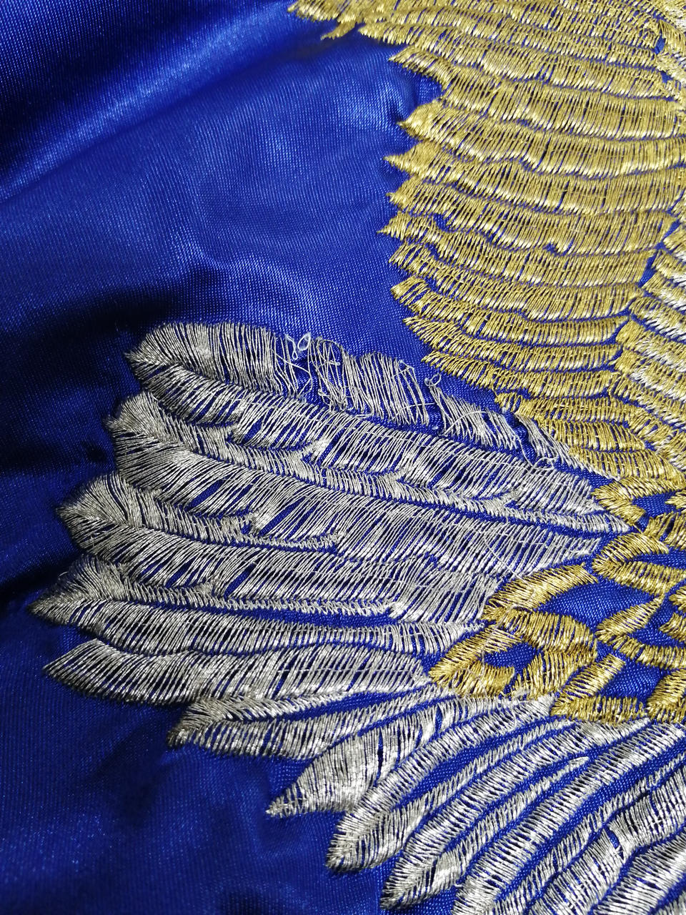 刺繍ほつれ
