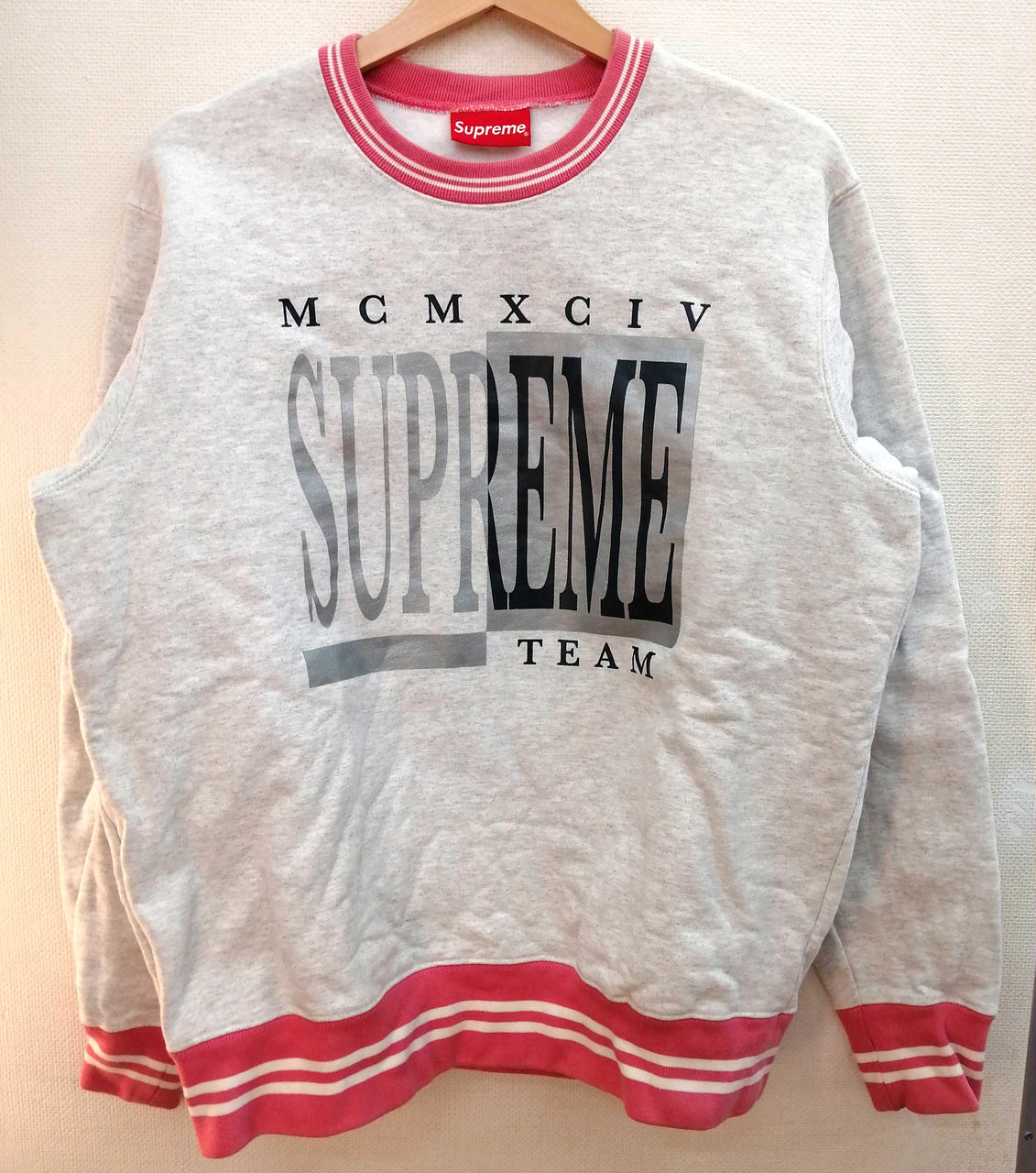 17FW /Supreme Team Crewneck シュプリーム チーム トレーナー Supreme Team Crewneck (FW17) - $148