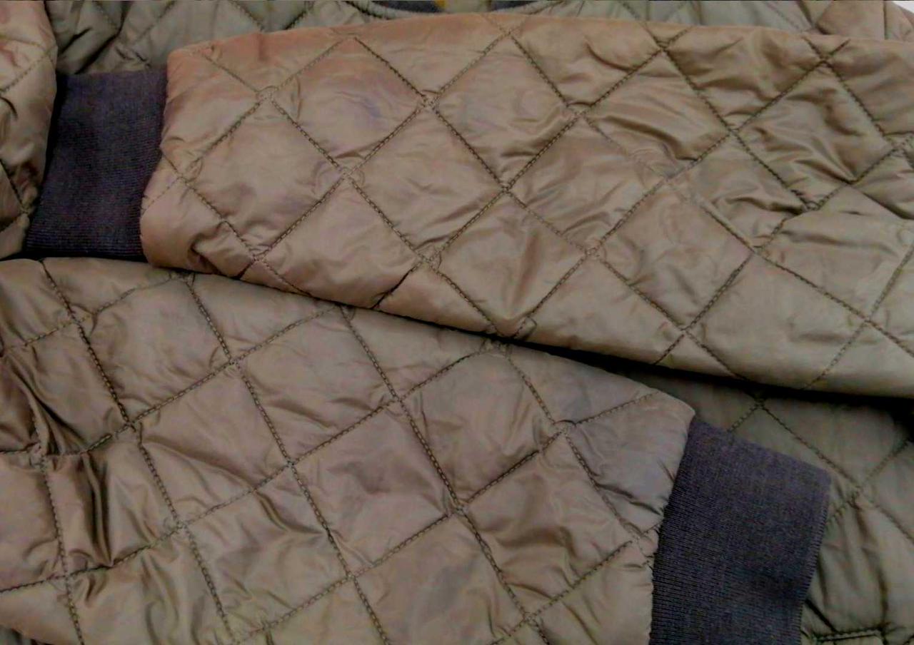 左袖微かに色褪せあり