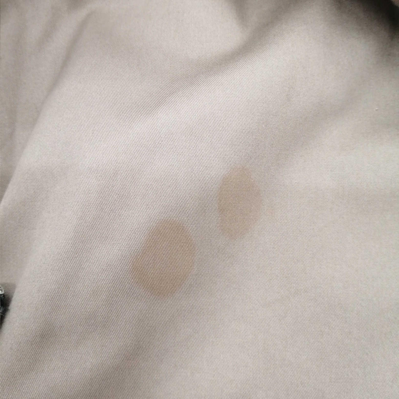 内側に汚れあり