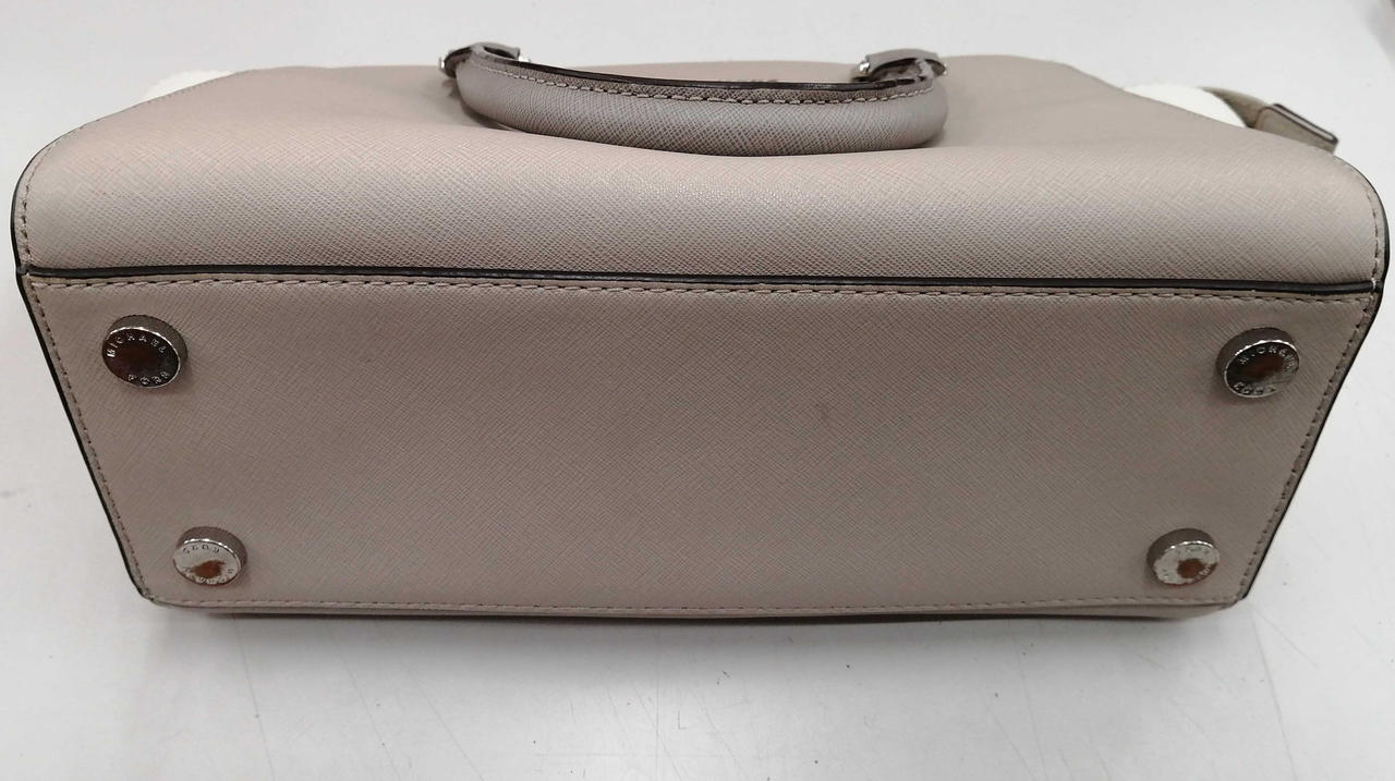 金具傷