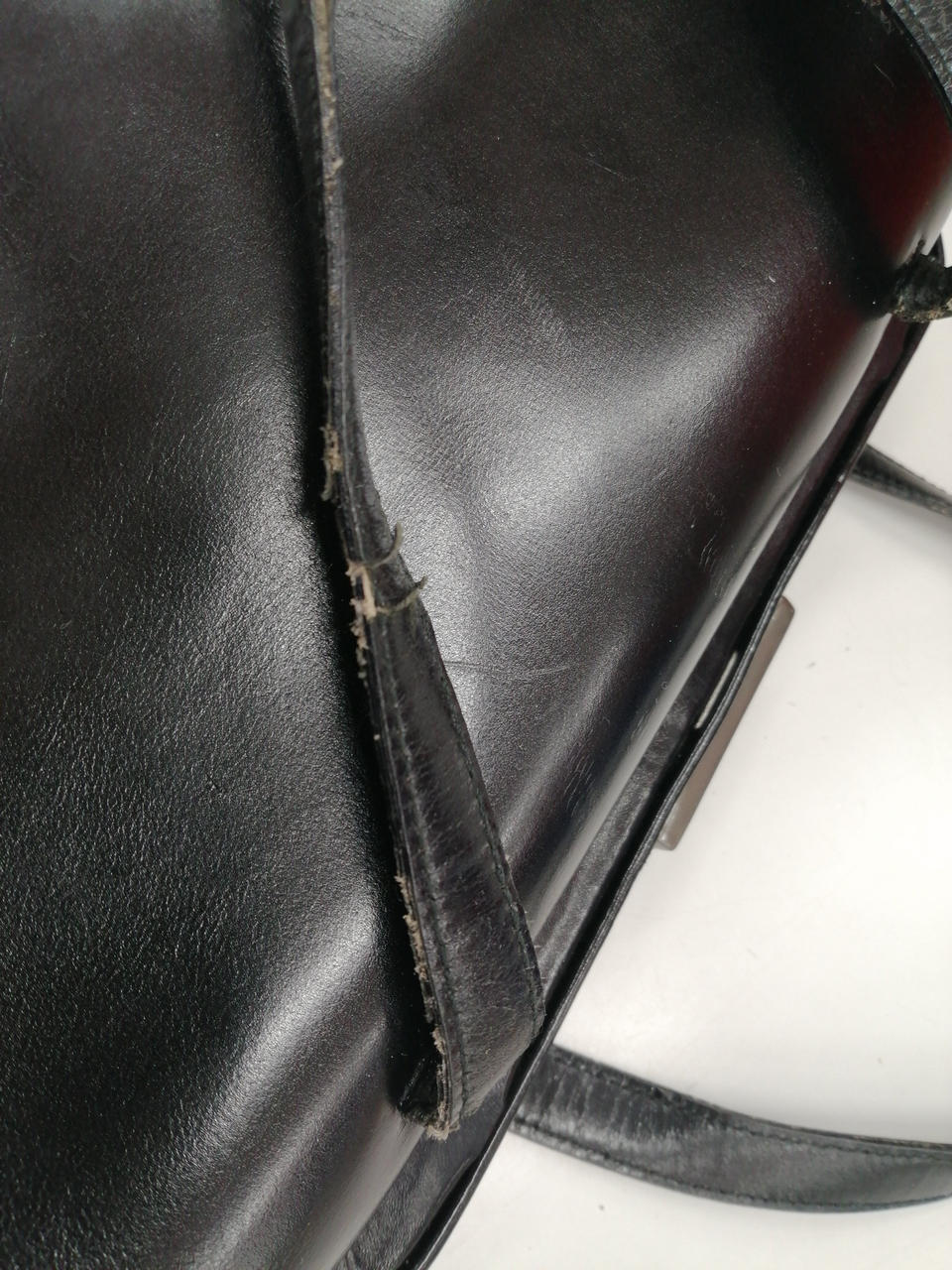 ハンドルひび割れ