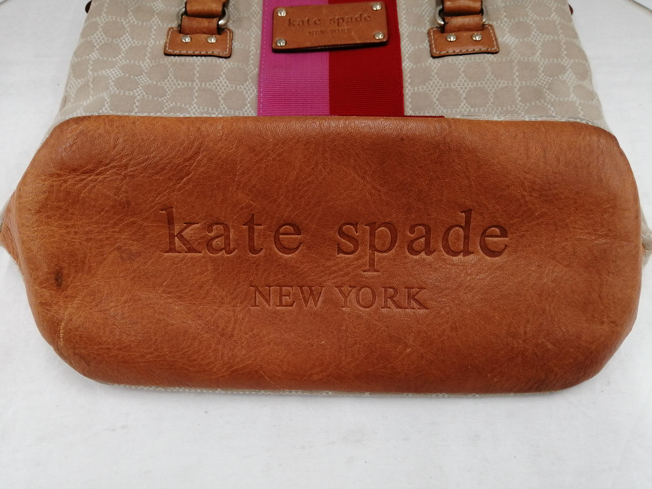 バッグ底傷と汚れ