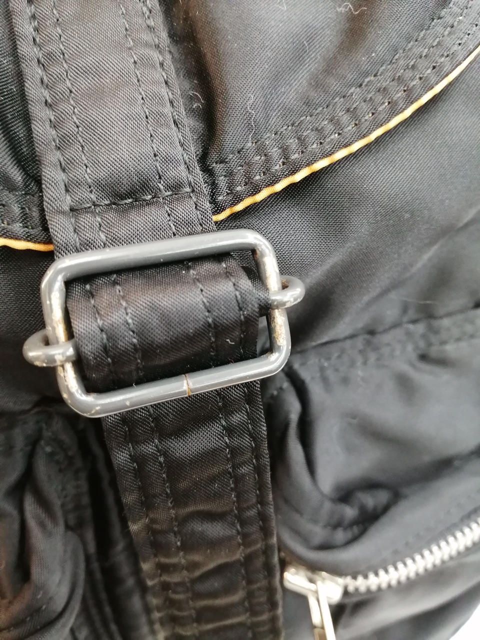 金具塗装剥がれ