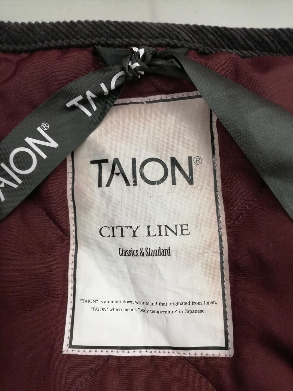 ブランドタグ色移り