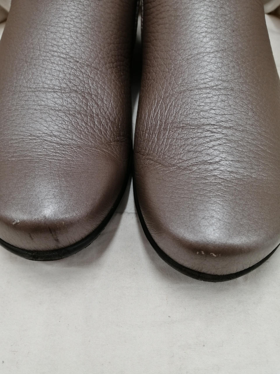 つま先傷