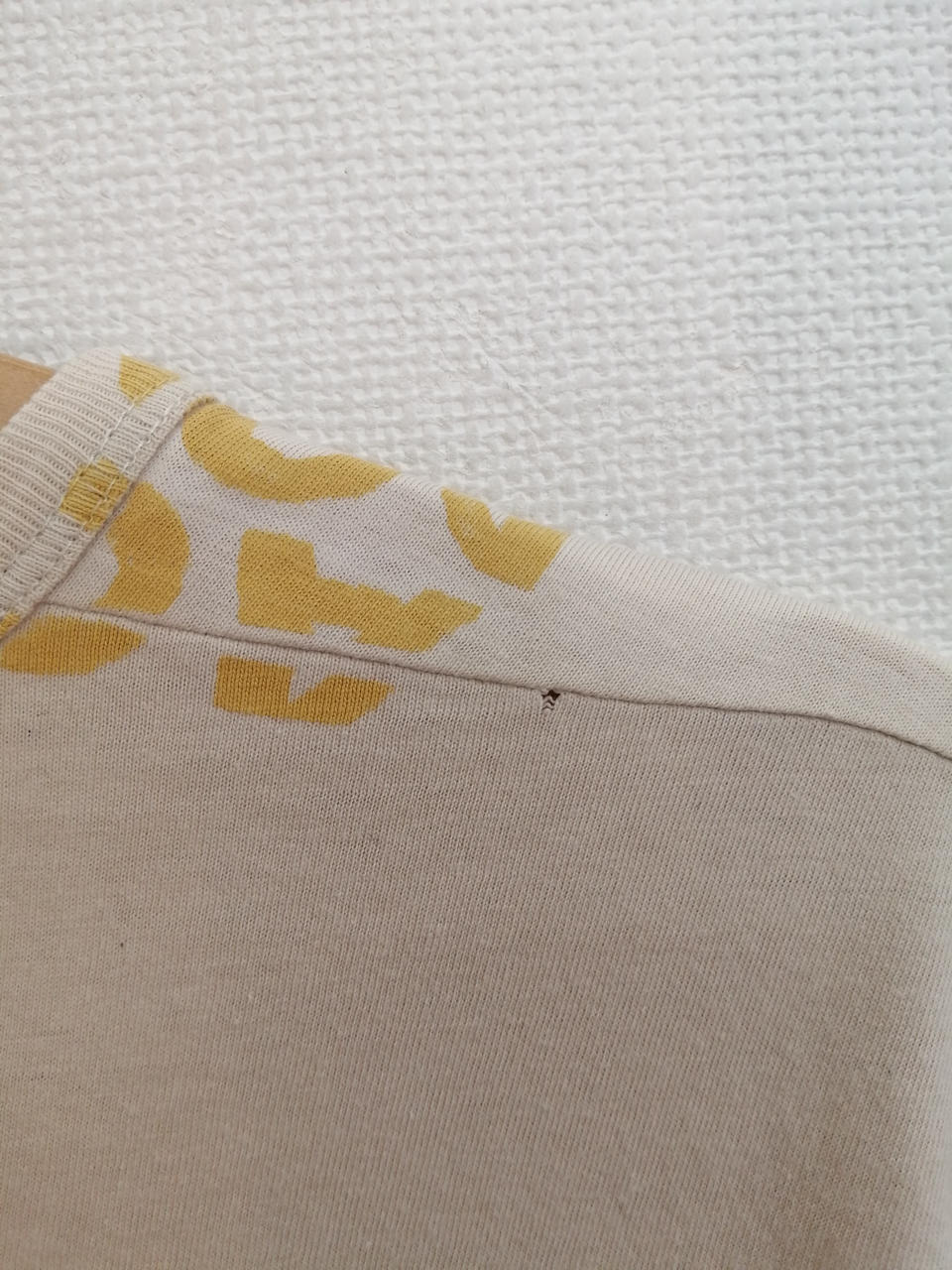 穴あき