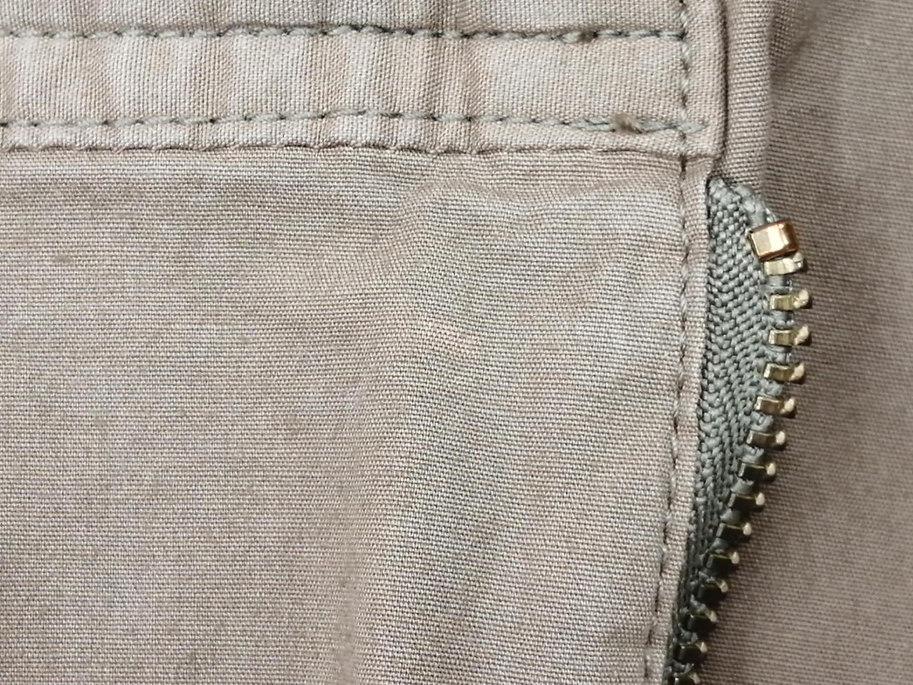 シミ有り