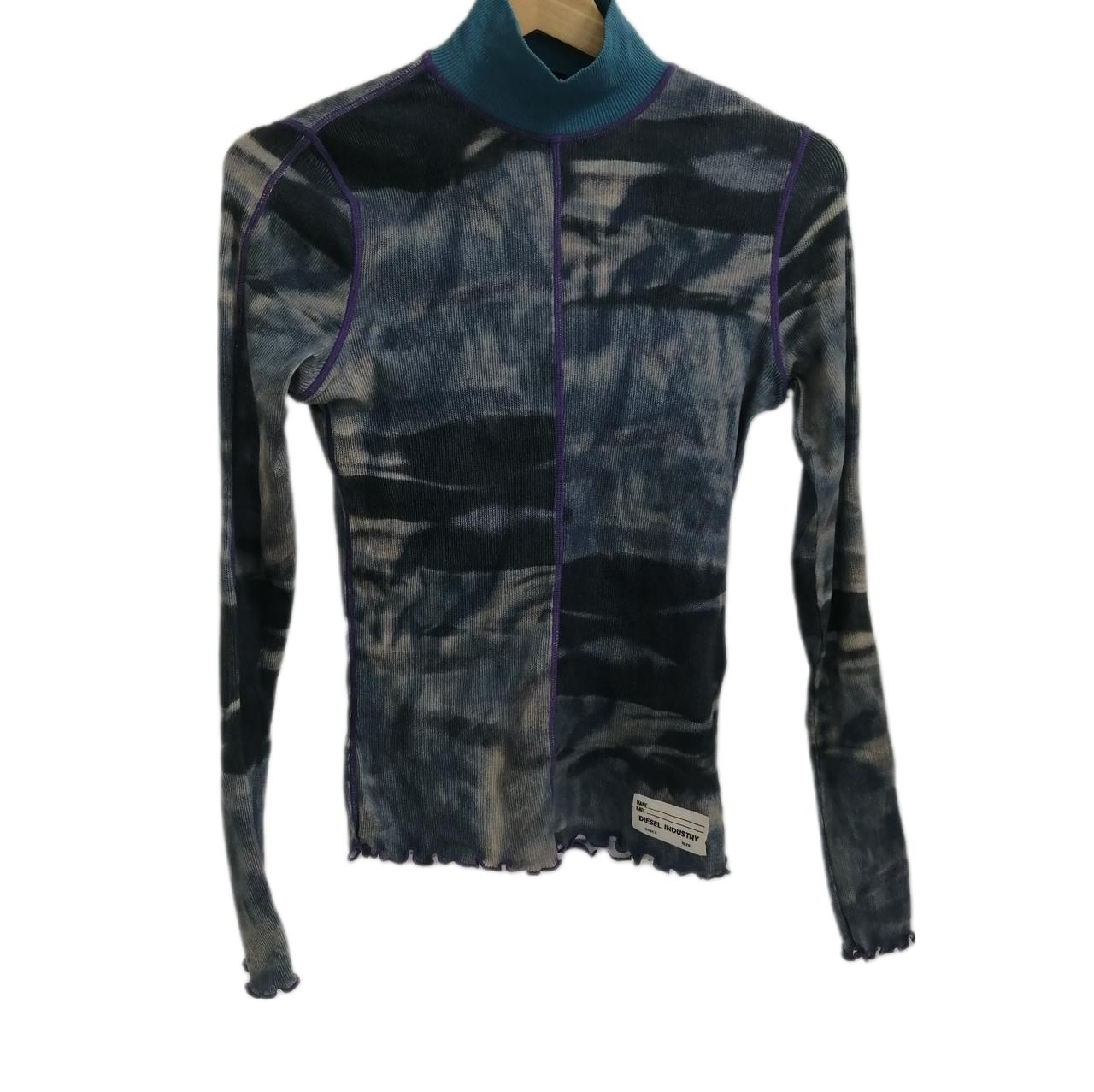 DIESEL 型番：BLU ハイネックマーブルカットソー